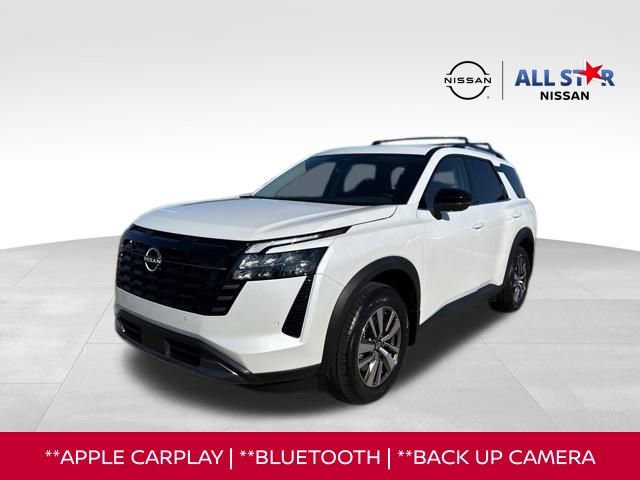 New 2026 Nissan Pathfinder SL image 1