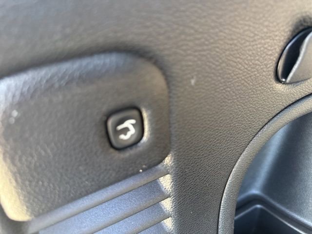 Certified 2022 Jeep Grand Cherokee Laredo X image 14