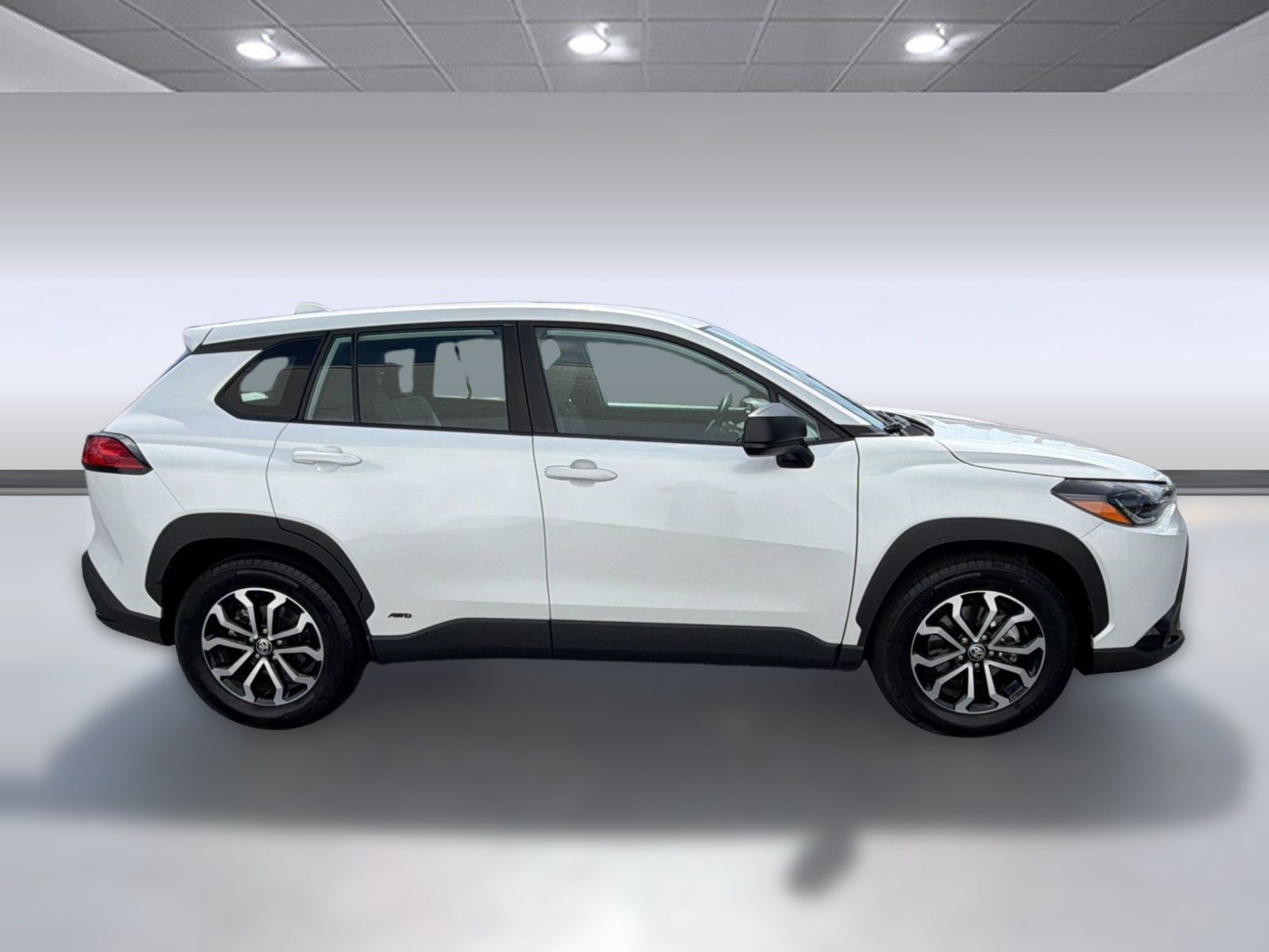 Used 2023 Toyota Corolla Cross AWD Hybrid image 8