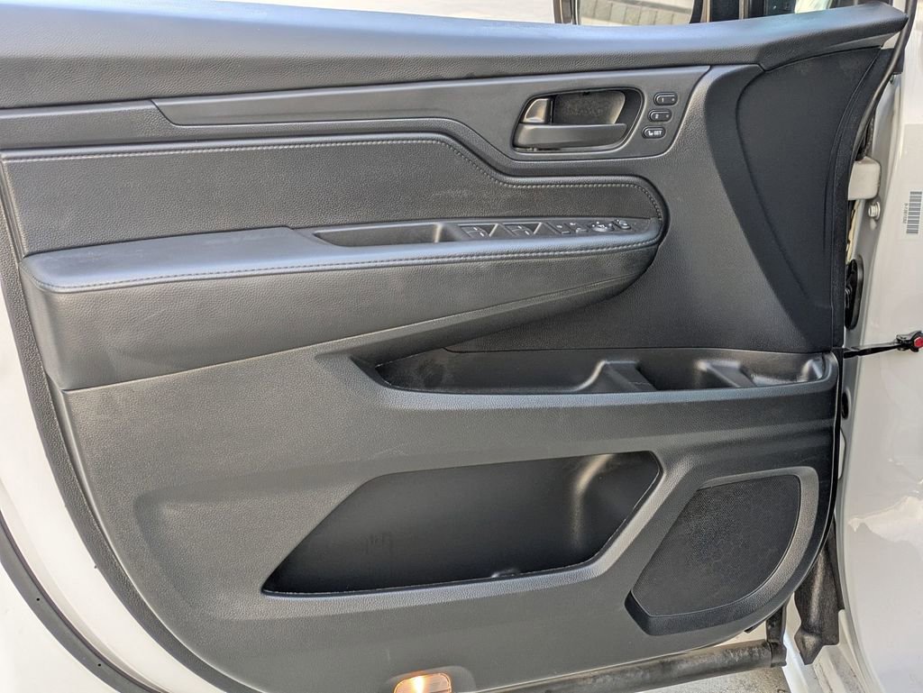 Used 2025 Honda Odyssey Sport-L image 11