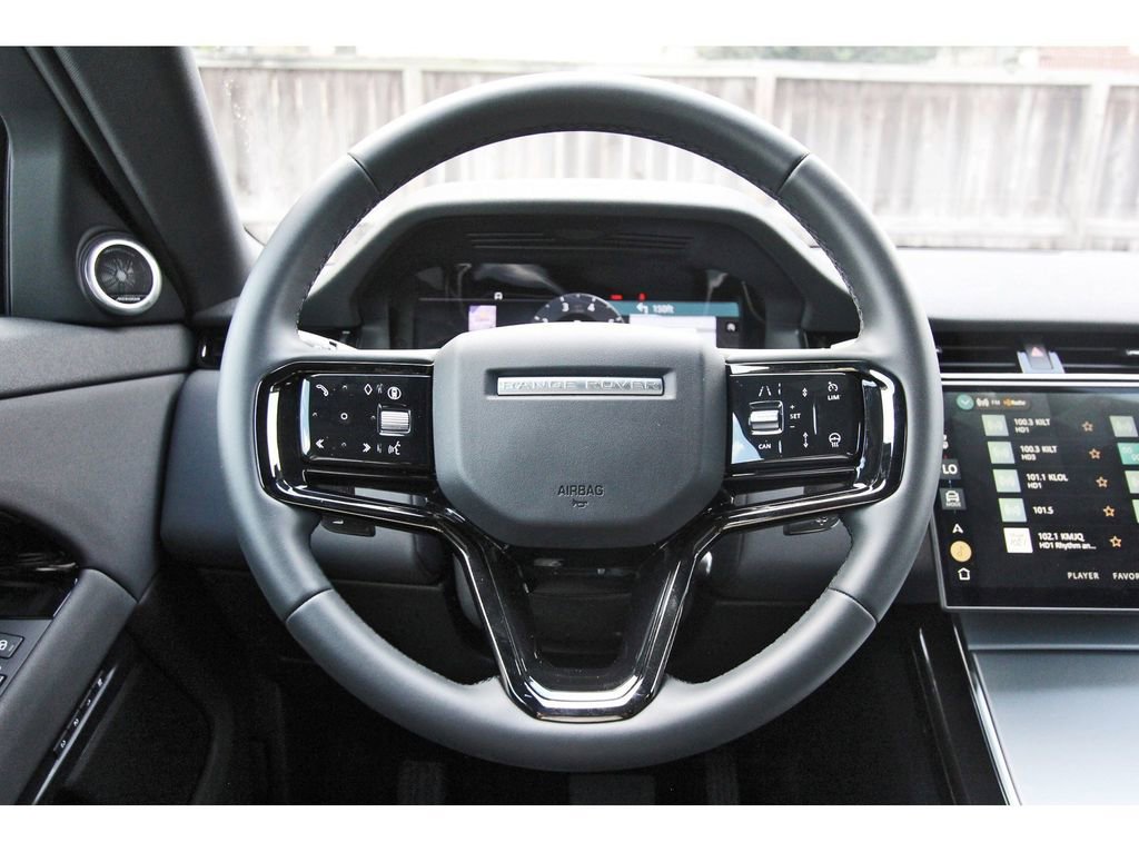 Used 2024 Land Rover Range Rover Evoque S AWD/4WD image 17