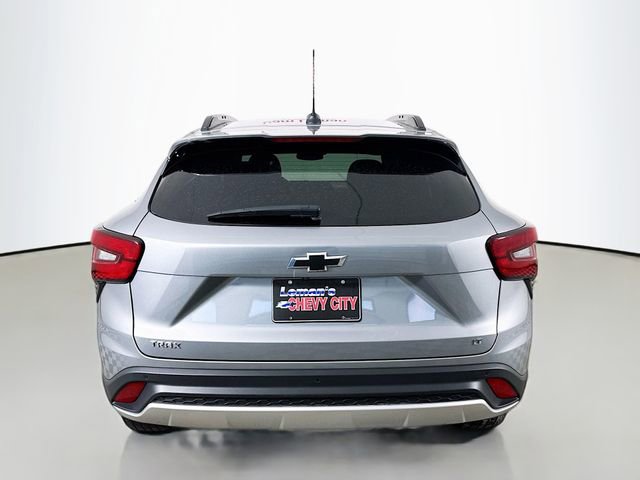 Used 2024 Chevrolet Trax LT w/ Driver Confidence Package image 7
