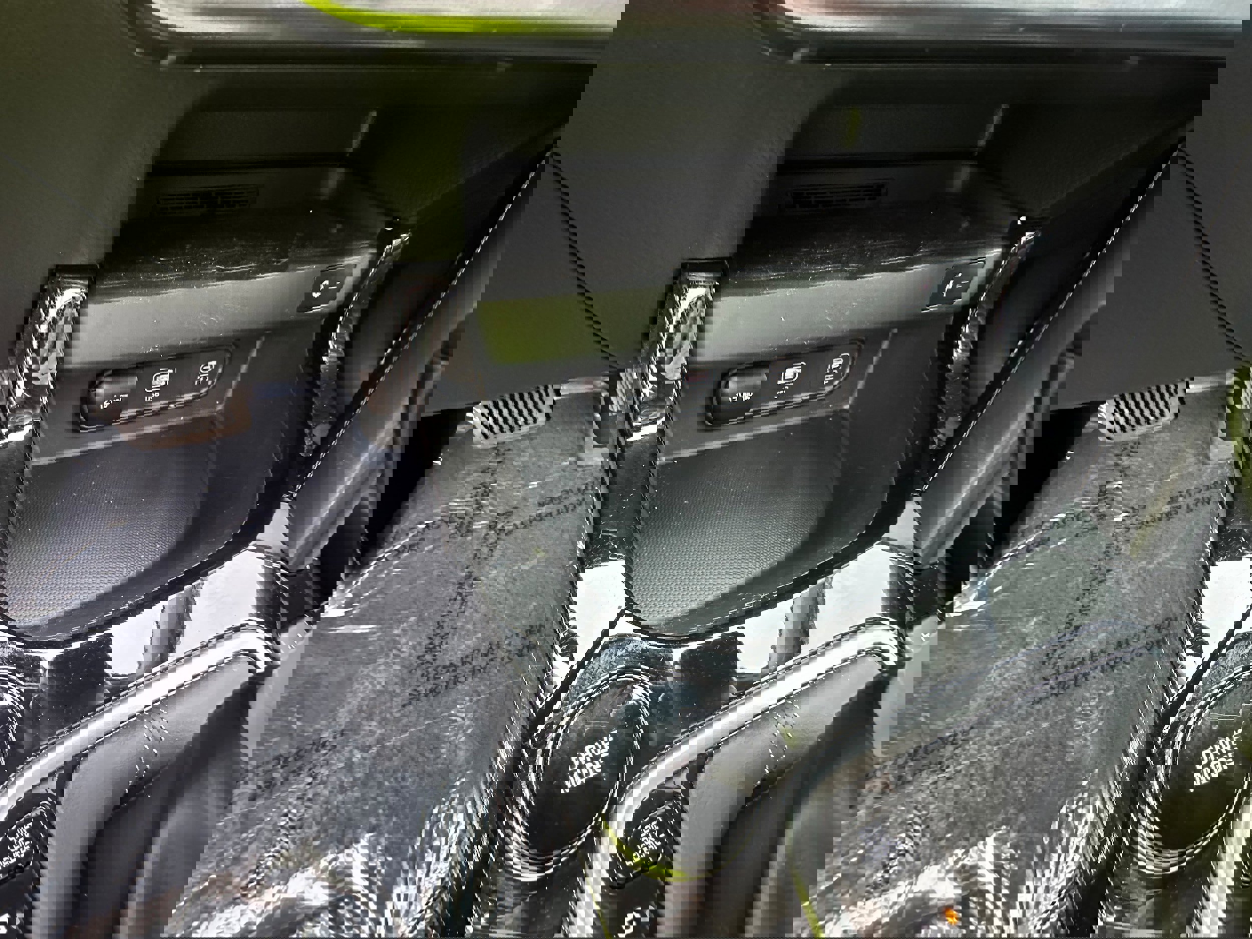 Used 2024 Kia Seltos EX image 29