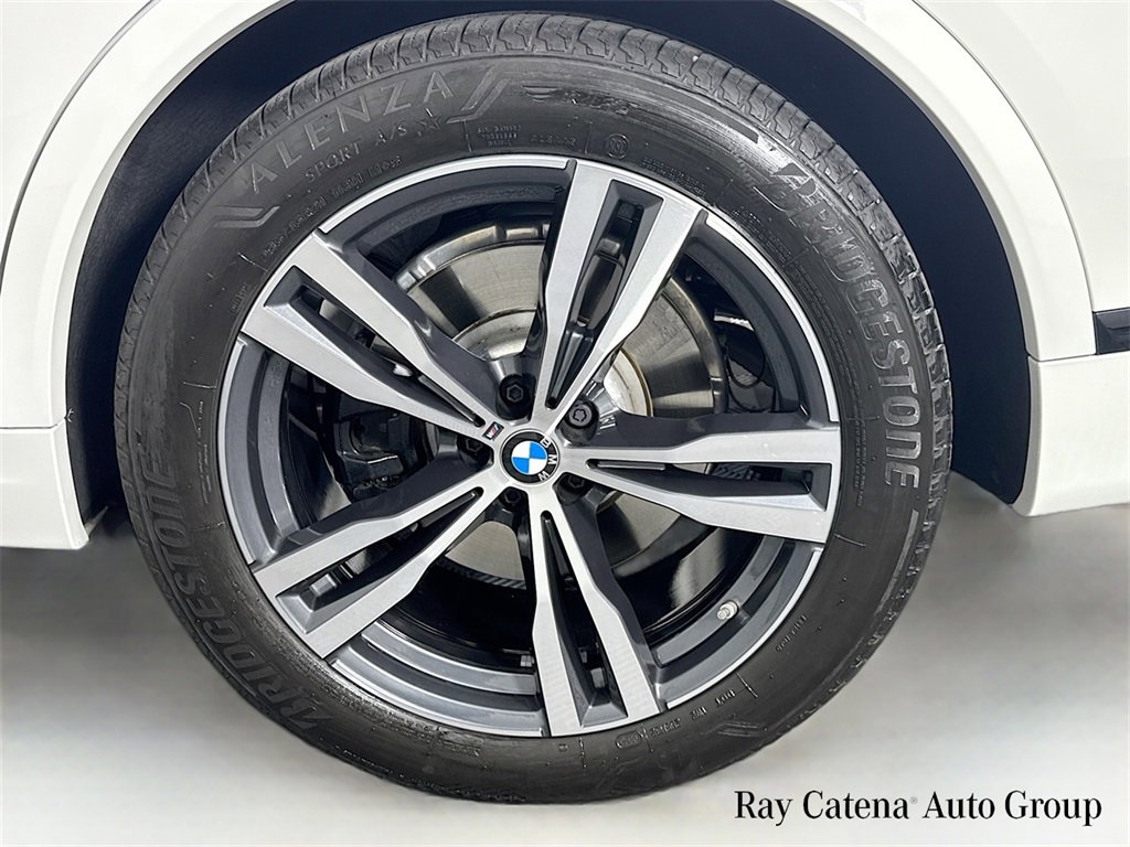 Used 2026 BMW X7 xDrive40i w/ Executive Package image 34