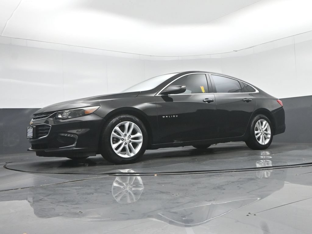 Used 2017 Chevrolet Malibu LT FWD image 51