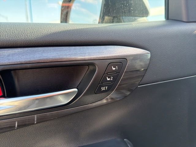 Used 2022 Toyota Highlander Platinum image 26