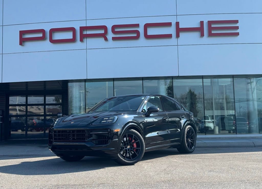 New 2026 Porsche Cayenne GTS AWD/4WD image 1