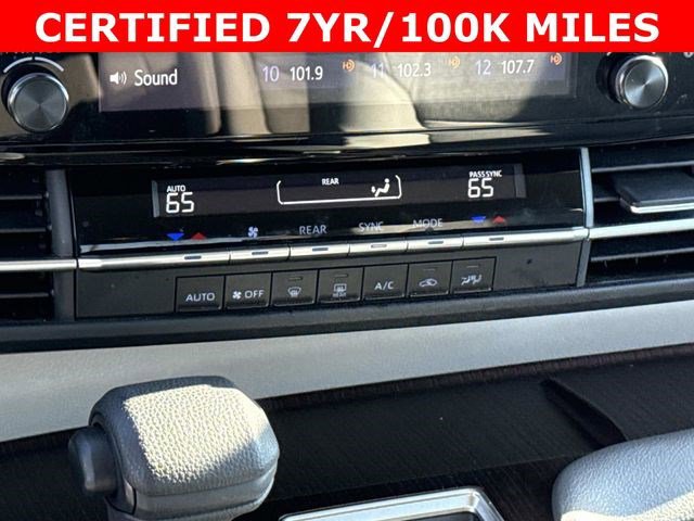 Used 2024 Toyota Sienna LE image 21