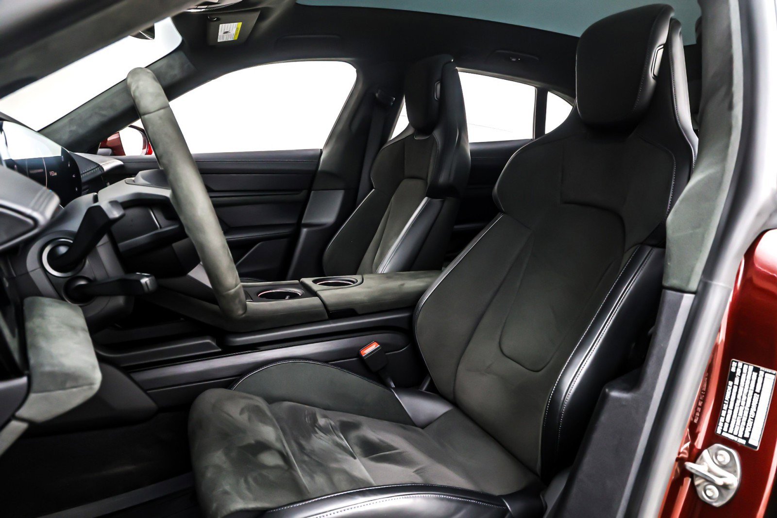 Used 2023 Porsche Taycan GTS image 16