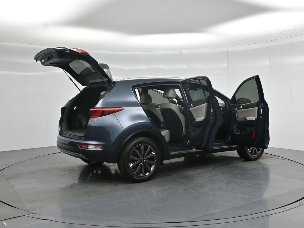 Used 2018 Kia Sportage EX w/ EX Sport Appearance Package image 6