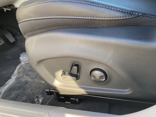 New 2024 Jeep Compass Limited w/ Elite Group image 18