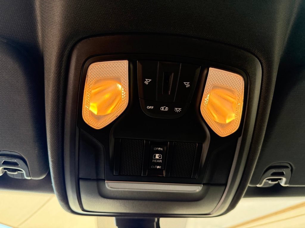 Used 2020 RAM 1500 Big Horn RWD image 46