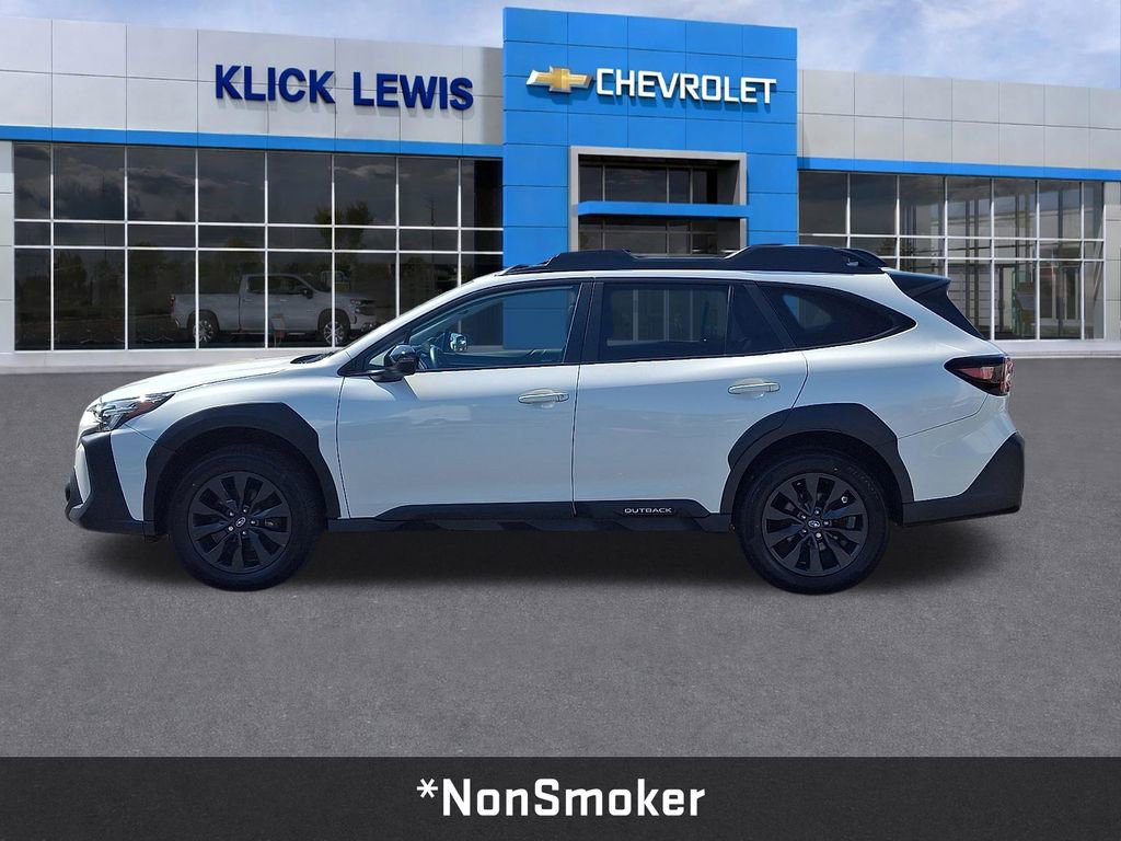 Used 2023 Subaru Outback Onyx Edition AWD/4WD image 4
