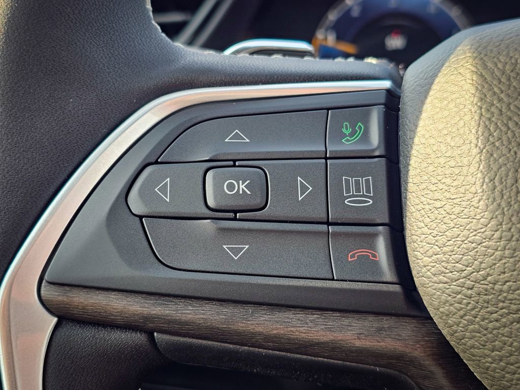 New 2026 Jeep Grand Cherokee Laredo image 19