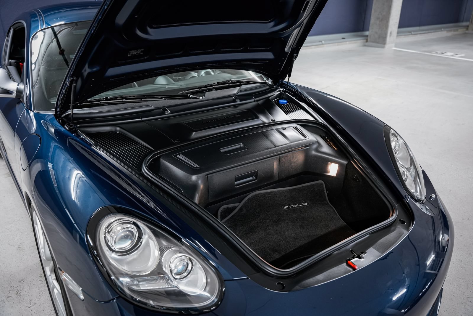 Used 2012 Porsche Cayman R RWD image 39