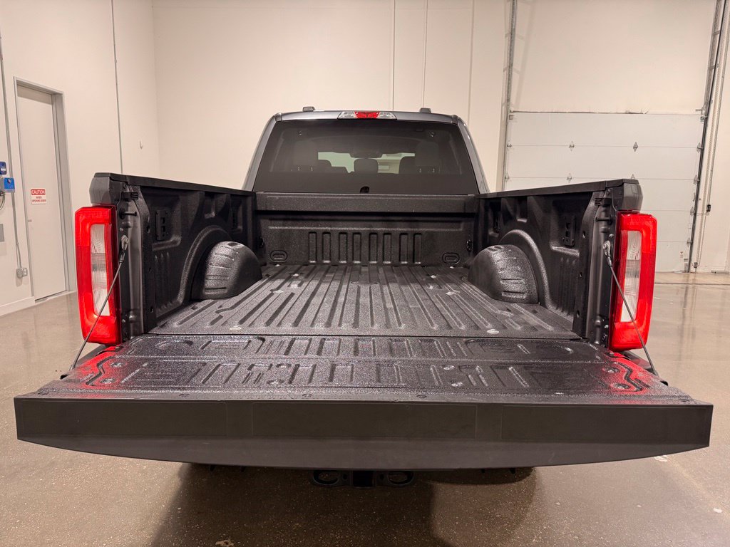 Used 2025 Ford F250 XLT w/ Tremor Off-Road Package AWD/4WD image 9