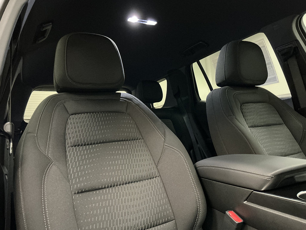New 2027 Chevrolet Equinox LT w/ LPO, Floor Liner Package AWD/4WD image 33