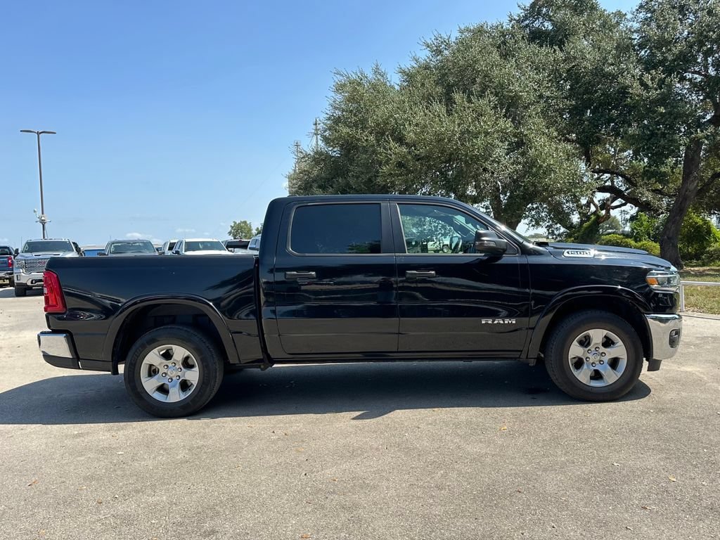 Used 2025 RAM 1500 Big Horn AWD/4WD image 4
