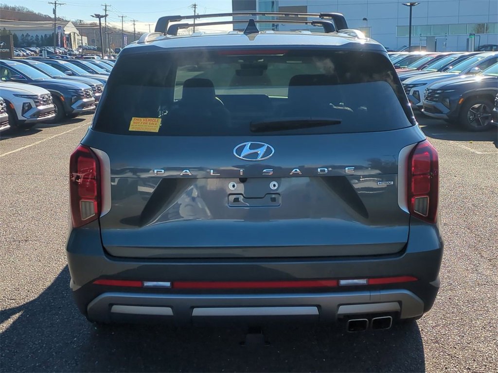 Used 2023 Hyundai Palisade SEL w/ Premium Package image 4