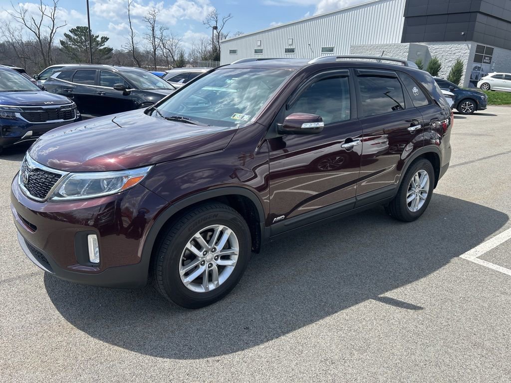 Used 2015 Kia Sorento LX image 3