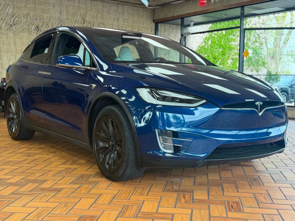 Used 2016 Tesla Model X 90D AWD/4WD image 11