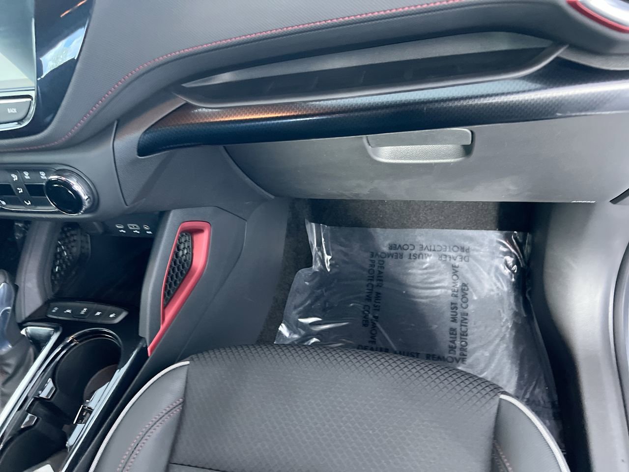 Used 2023 Chevrolet TrailBlazer RS w/ Convenience Package FWD image 31