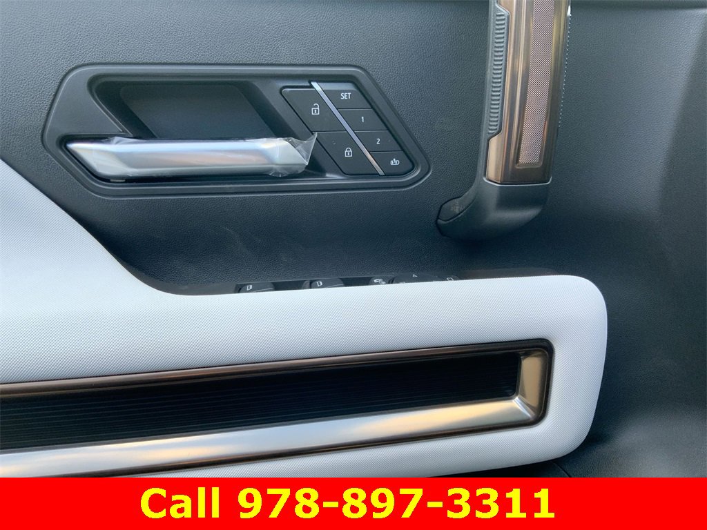 New 2025 GMC Hummer EV 3X image 23