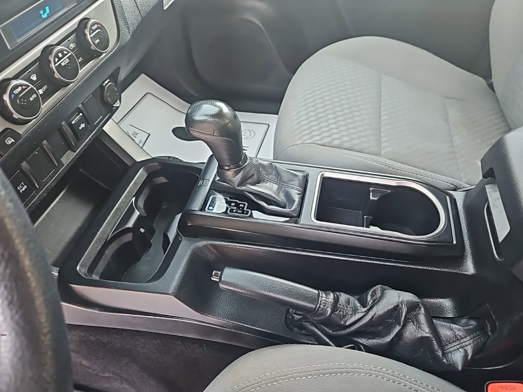 Used 2021 Toyota Tacoma SR image 15