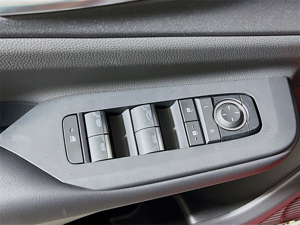 New 2026 Toyota Prius Plug-In Hybrid image 16