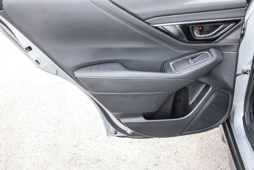 Used 2024 Subaru Outback Limited AWD/4WD image 31