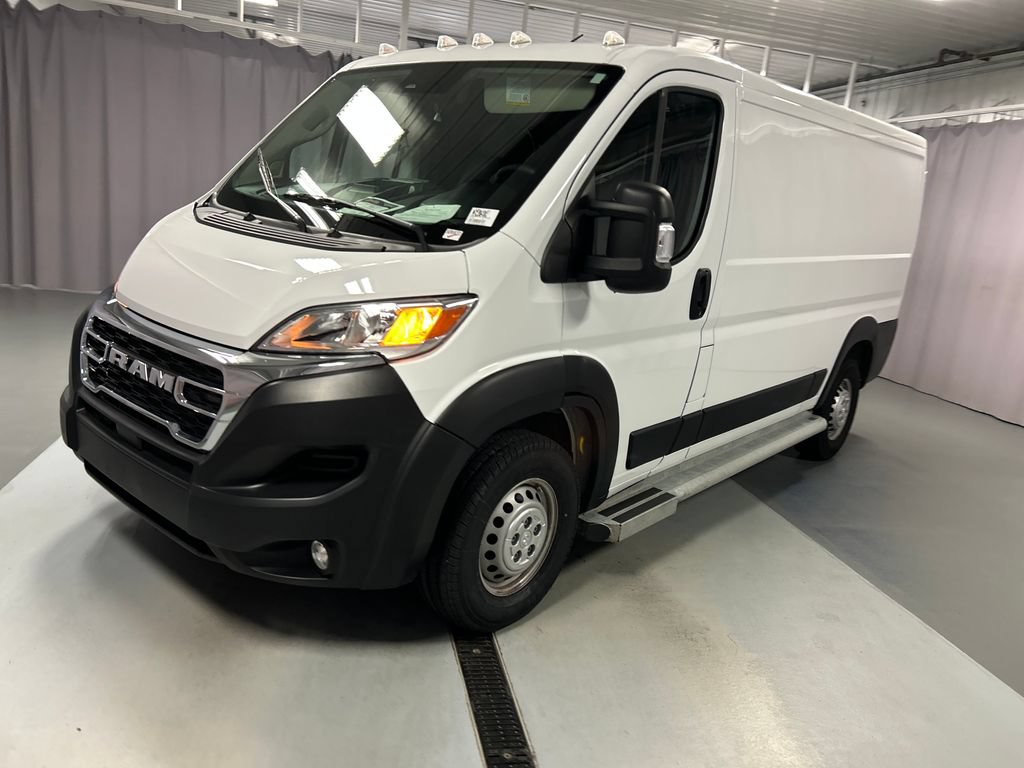 Used 2025 RAM ProMaster 2500 w/ U-Haul Equipment Group FWD image 3