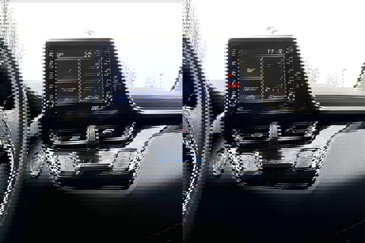 Used 2021 Toyota C-HR Limited image 35