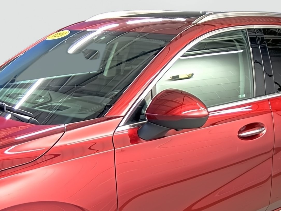 Used 2023 Buick Envision Avenir AWD/4WD image 8