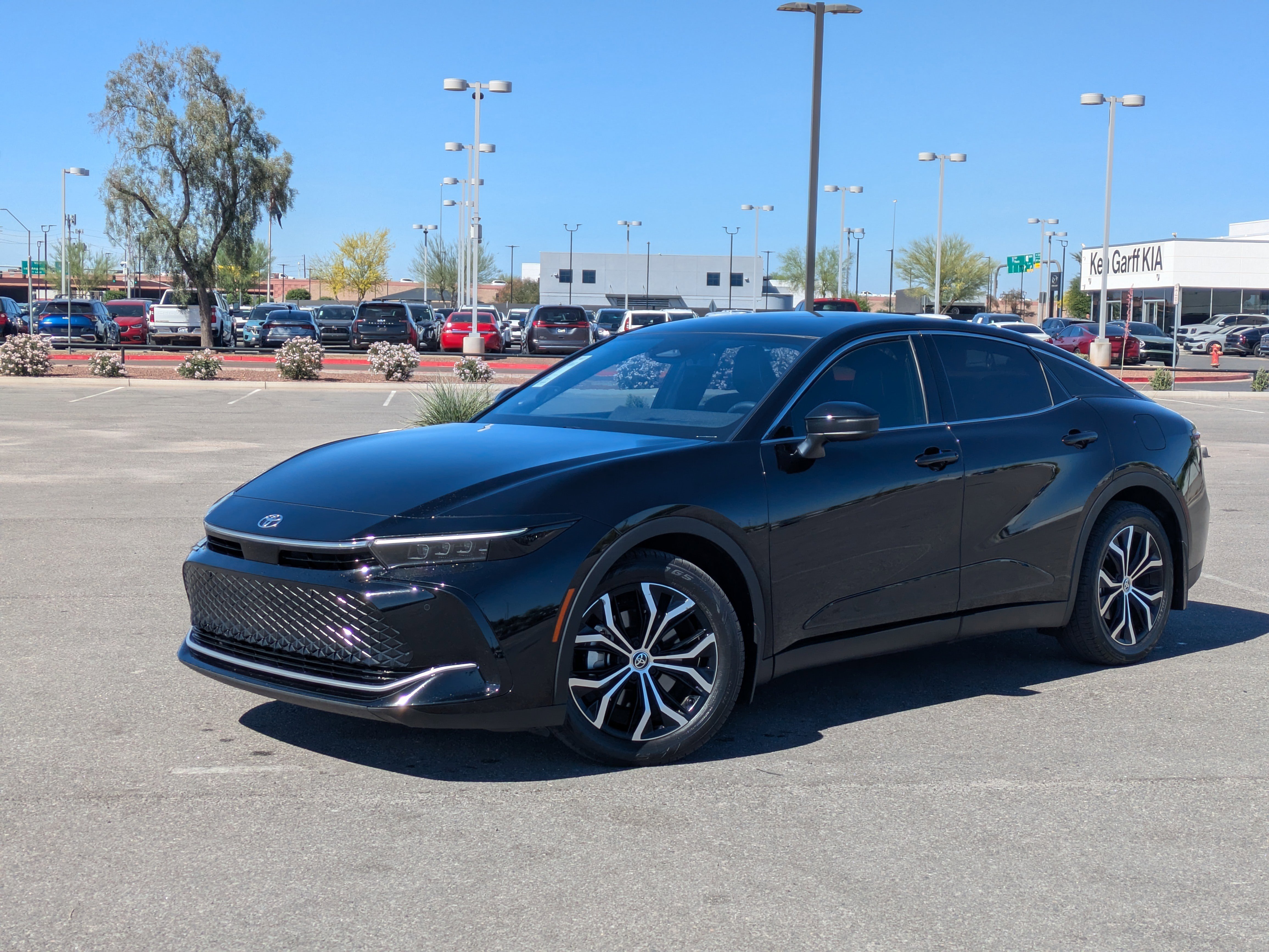 Used 2024 Toyota Crown XLE image 31