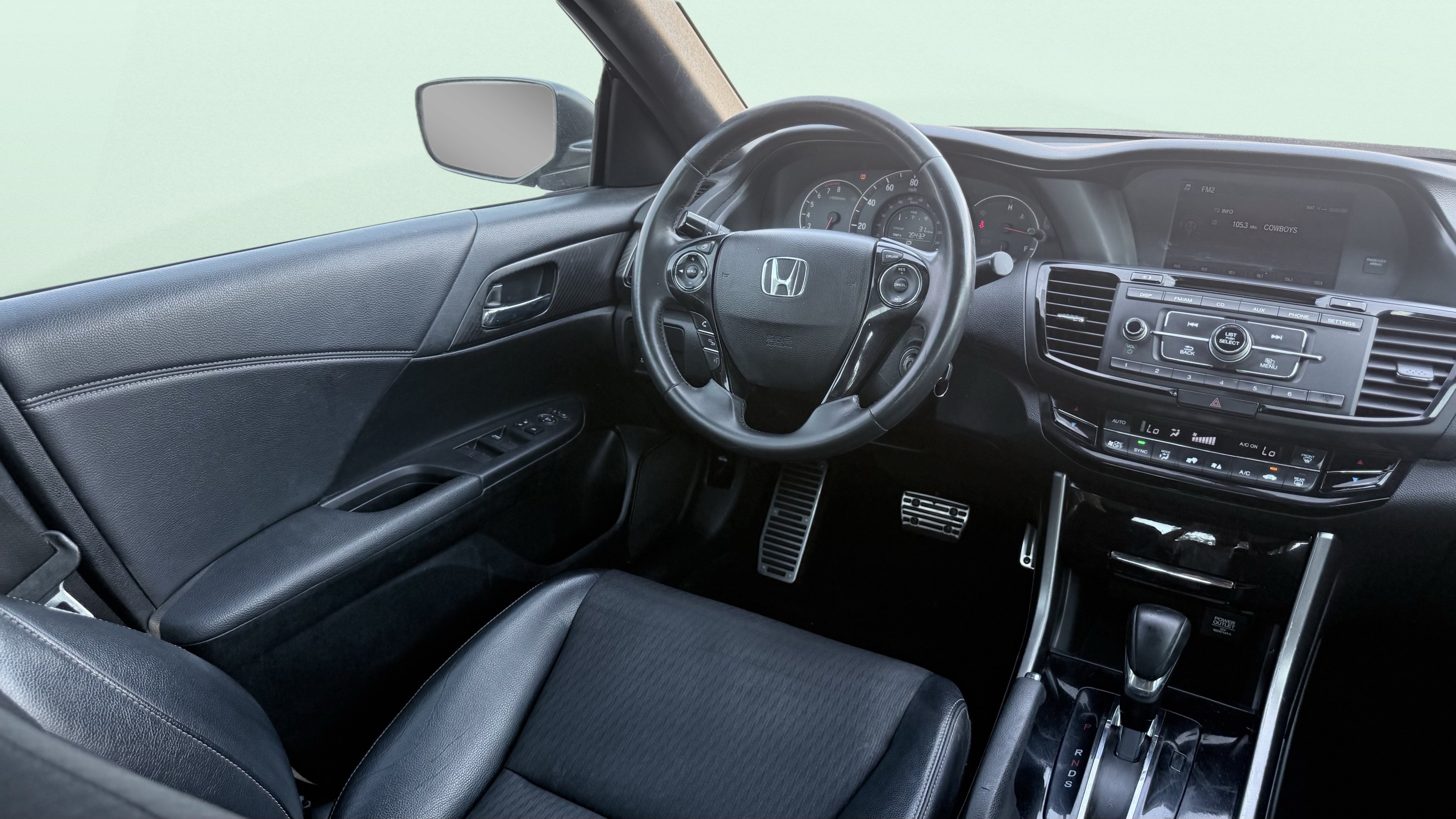 Used 2017 Honda Accord Sport image 42