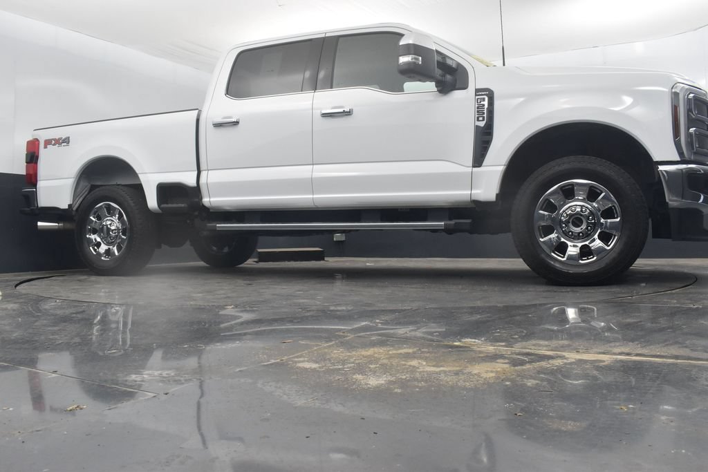 Used 2025 Ford F250 Lariat w/ Chrome Package AWD/4WD image 26