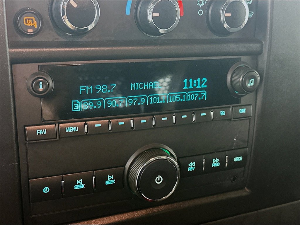 Used 2024 Chevrolet Express 2500 Work Van w/ Driver Convenience Package image 17