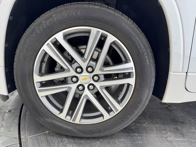 Used 2023 Chevrolet Traverse High Country w/ LPO, Floor Liner Package FWD image 10