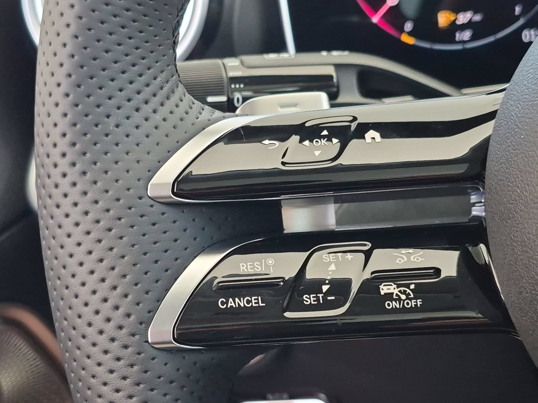 New 2026 Mercedes-Benz C 300 Sedan image 19