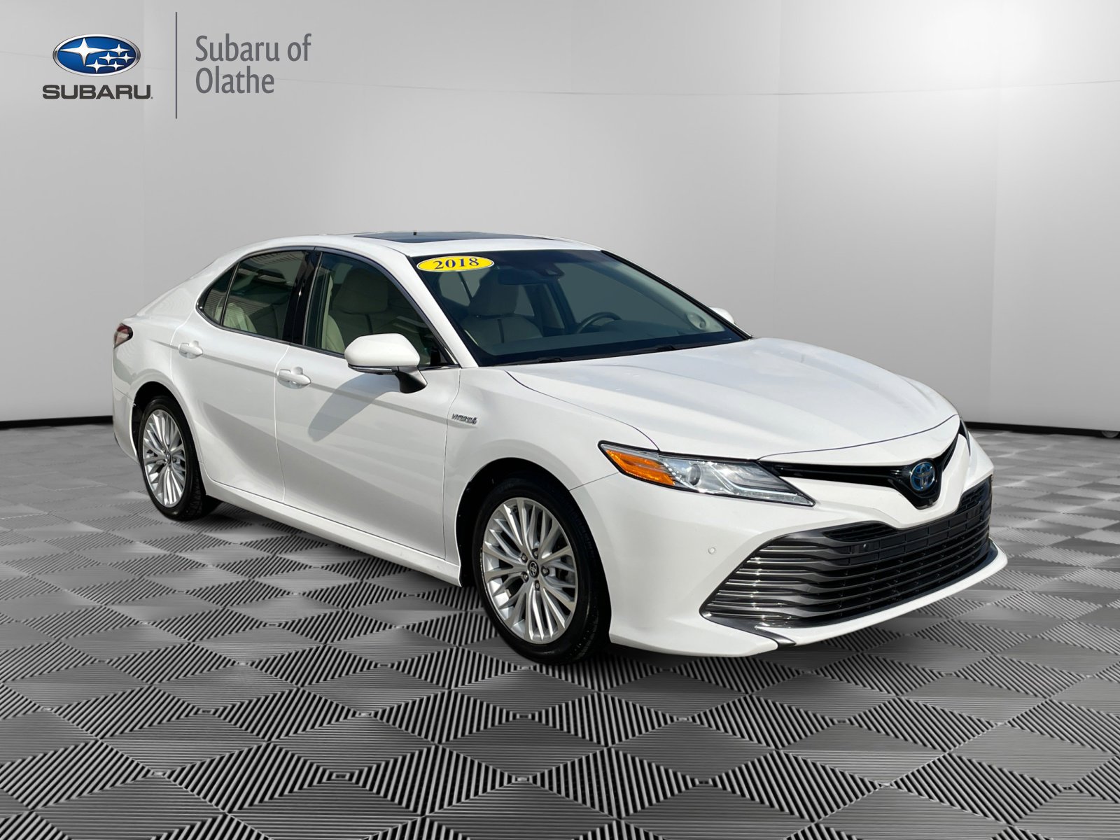 Used 2018 Toyota Camry XLE