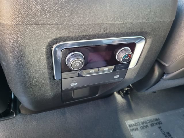 Used 2024 Chevrolet Tahoe LT AWD/4WD image 11