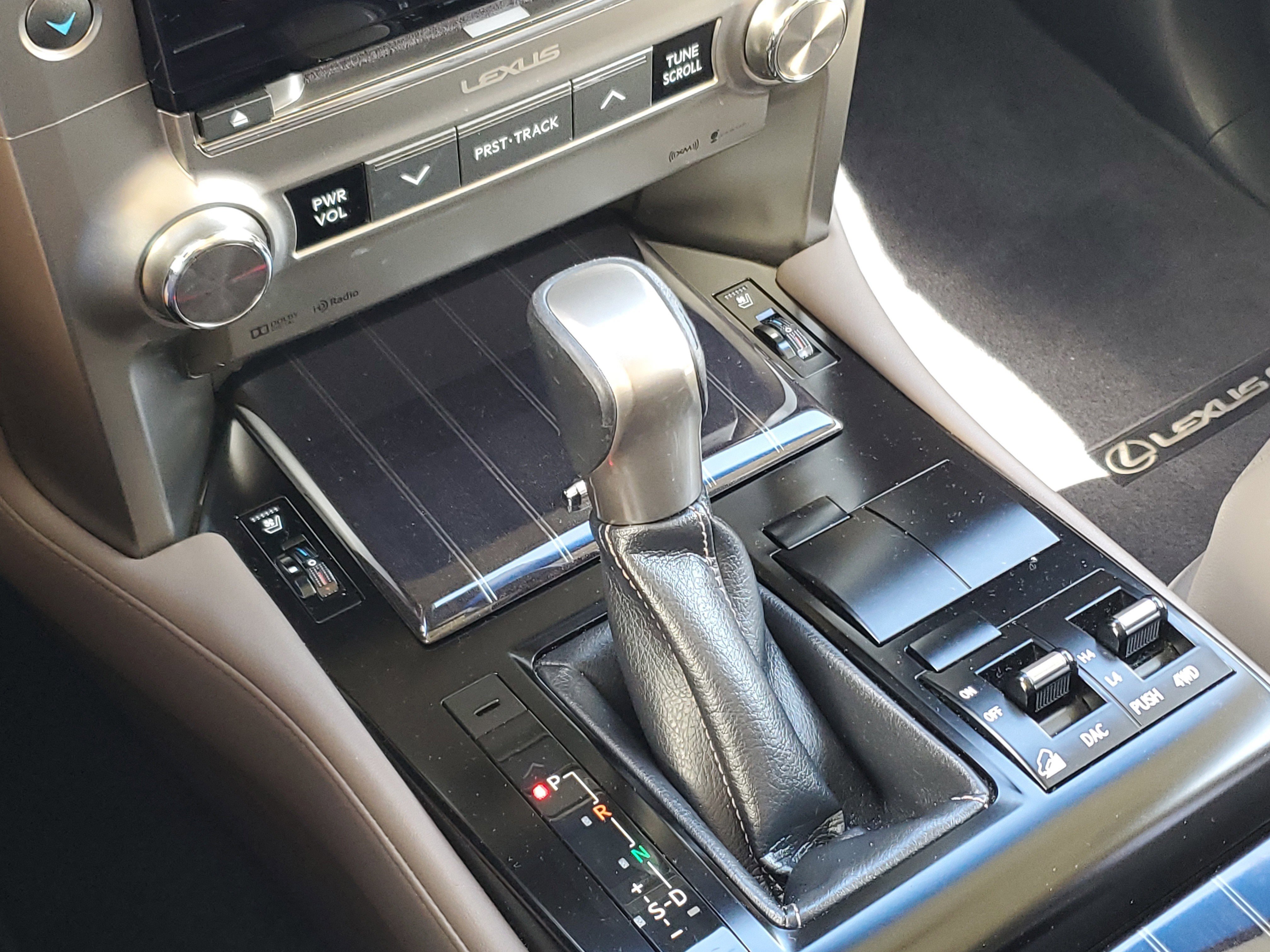 Used 2020 Lexus GX 460 Premium image 28