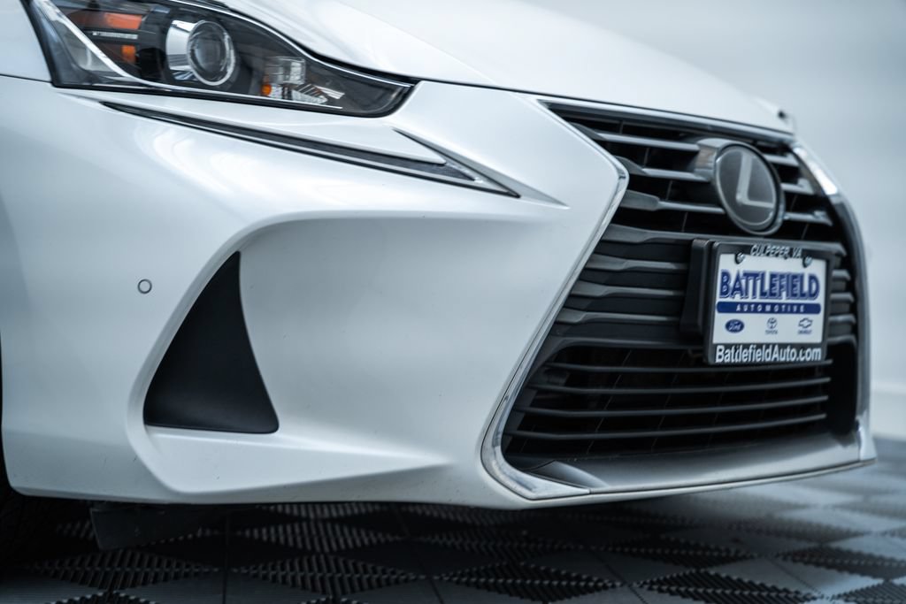 Used 2020 Lexus IS 300 w/ Navigation Package RWD image 13