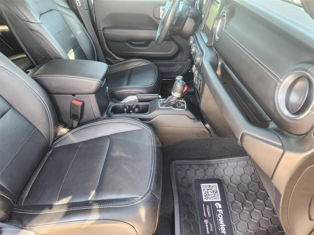 Used 2022 Jeep Wrangler Unlimited Sahara image 15