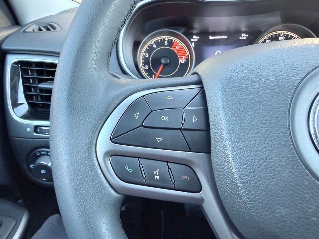 Used 2022 Jeep Cherokee Limited image 14