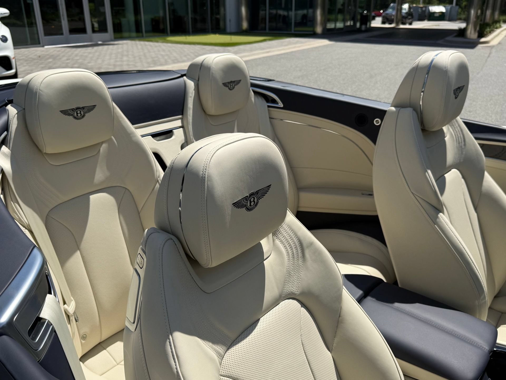 New 2026 Bentley Continental GTC AWD/4WD image 27