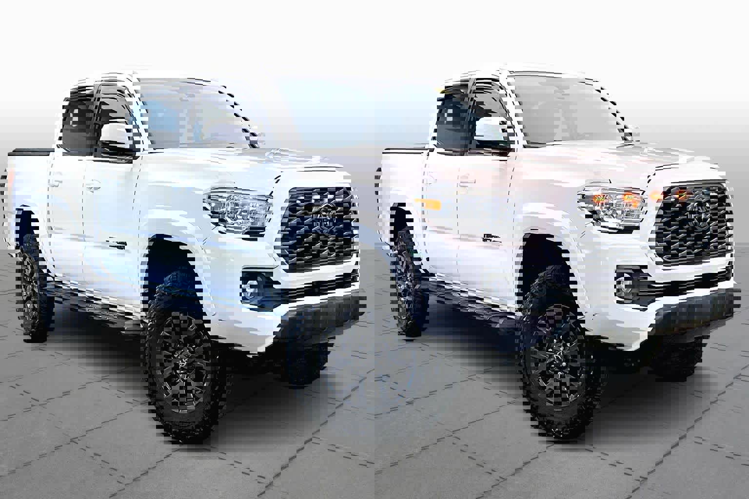 Used 2020 Toyota Tacoma SR5 image 3