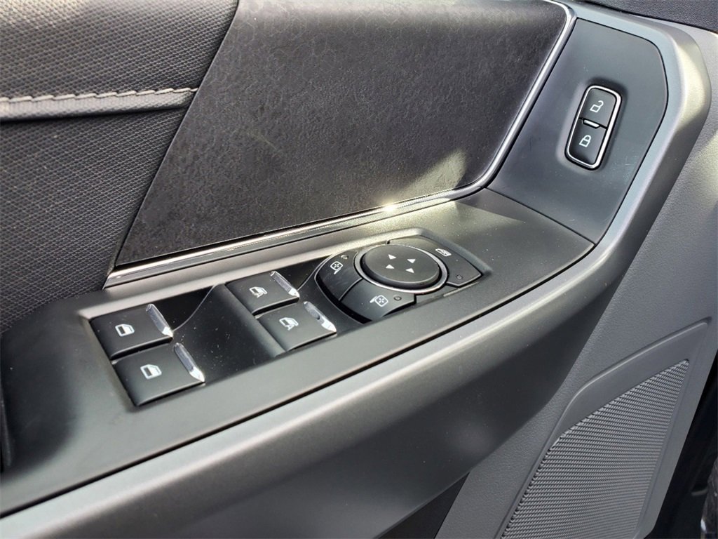 New 2025 Ford F150 XLT w/ Equipment Group 302A MID image 21