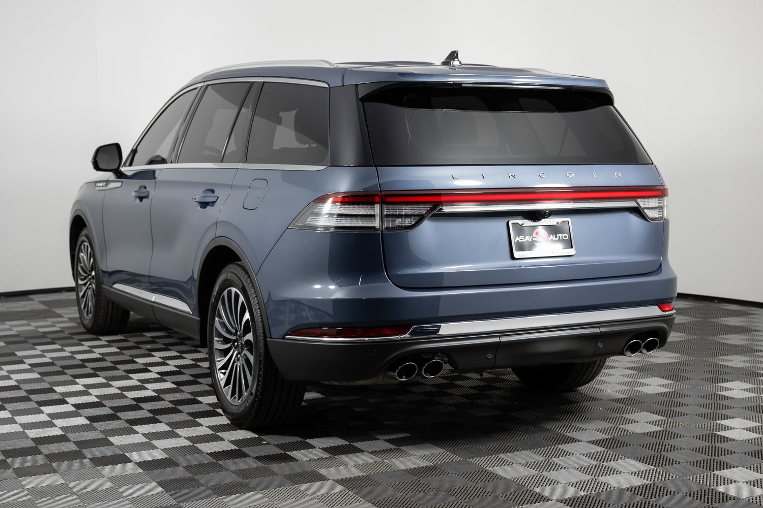 Used 2021 Lincoln Aviator Reserve w/ Class IV Trailer Tow Package image 5