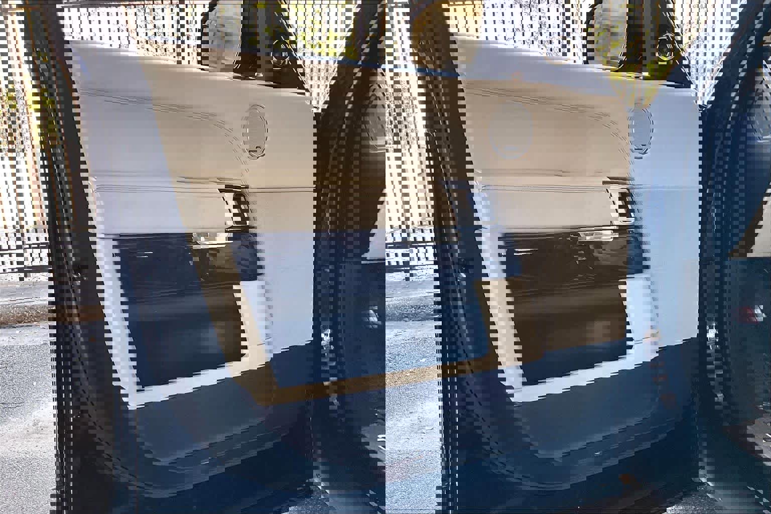 Used 2016 Land Rover Range Rover Long Wheelbase Supercharged image 21